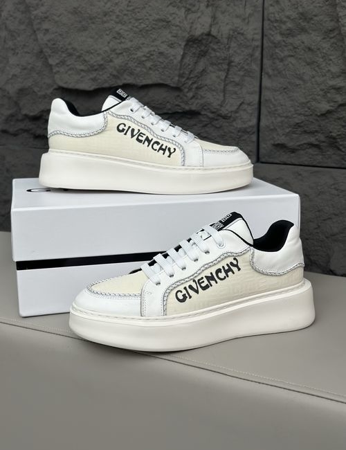Givenchy Color-block Logo Decor Casual Sneakers