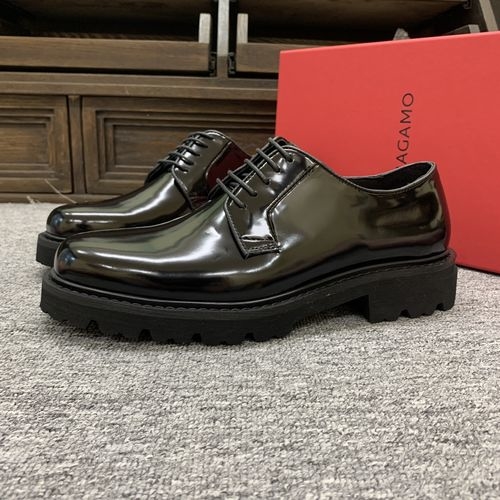 Ferragamo Leather Platform Loafers With Stitching