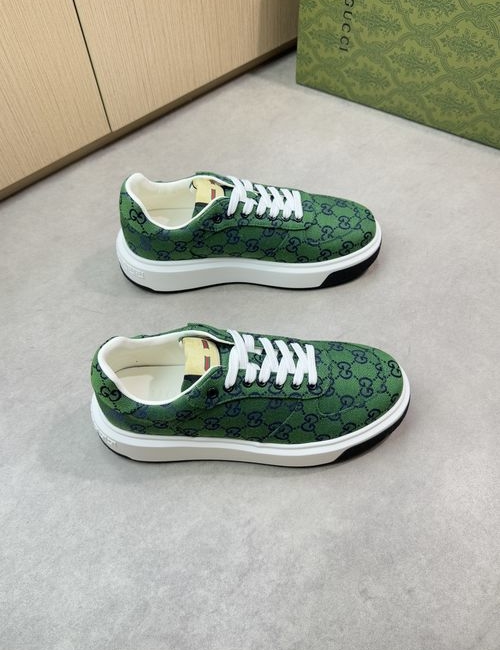Gucci Premium Casual Sneakers With Logo Pattern