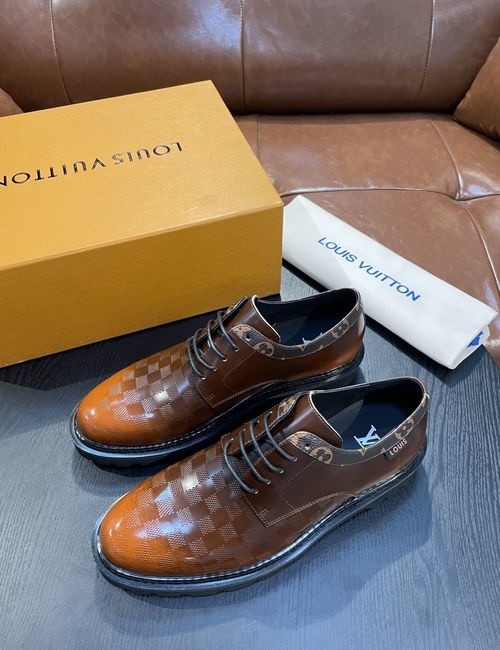 Louis Vuitton LV Grain Nappa Leather Shoes Logo Stitching Details