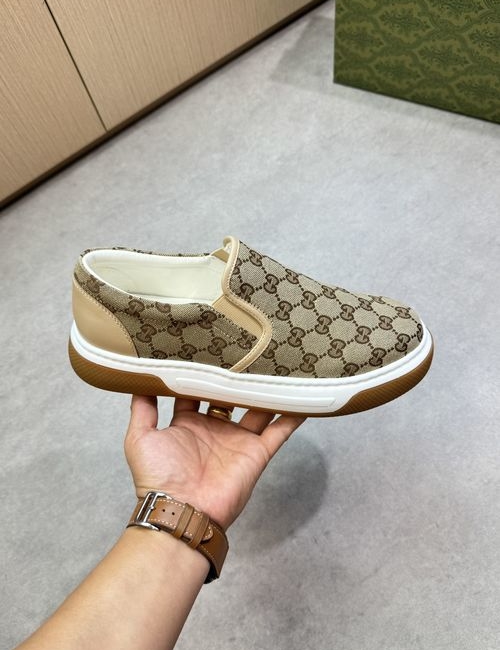 Gucci Nappa Cowhide Casual Loafers Cowhide Lining TPU Sole
