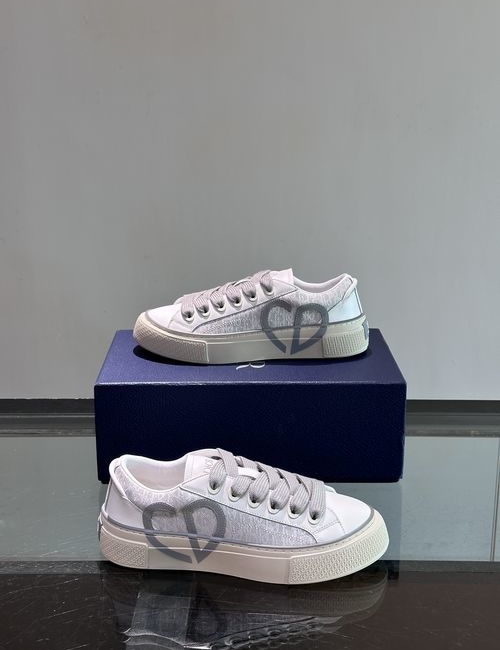 Christian Dior CD B33 Oblique Print Sneakers
