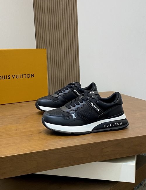 Louis Vuitton LV Trainer Grained Leather Sneakers