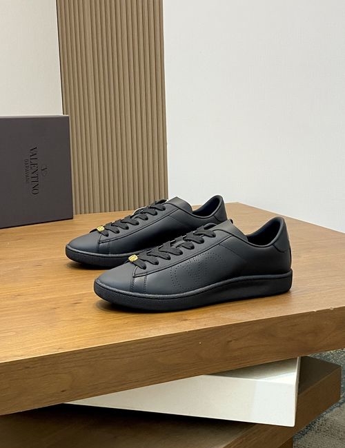 Valentino Nappa Leather Upper Casual Skate Shoes