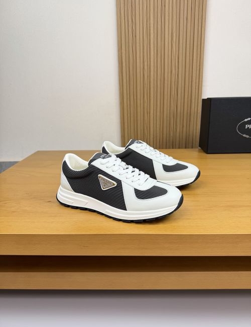 Prada Premium Casual Sneakers Cow Leather Upper