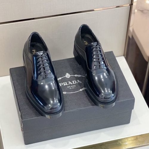 Prada Minimalist Leather Derby Shoes With TPU Sole