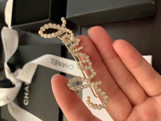 Chanel Rhinestone Embellished Hair Clip