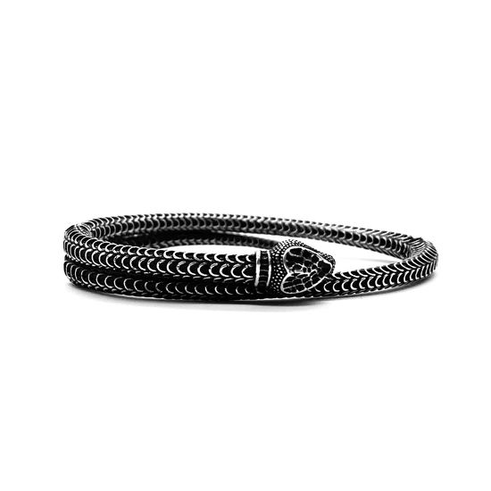 Gucci Vintage Engraved Snake Shape Bangle