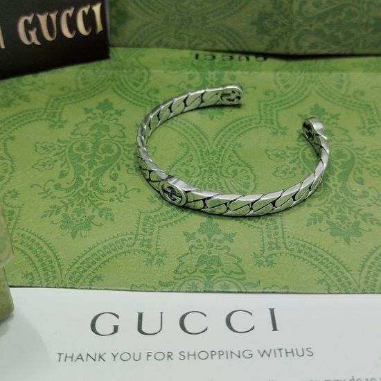 Gucci Adjustable Interlocking Pattern Bangle
