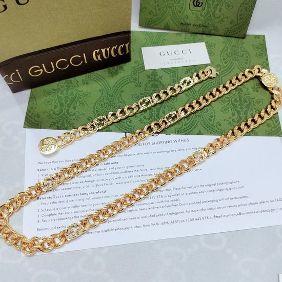Gucci Gold Plated Interlocking Pattern Bracelet