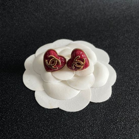 Chanel Quilted Heart Agate Pearl Earrings