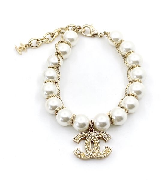 Chanel Large Pearl Chain Bracelet