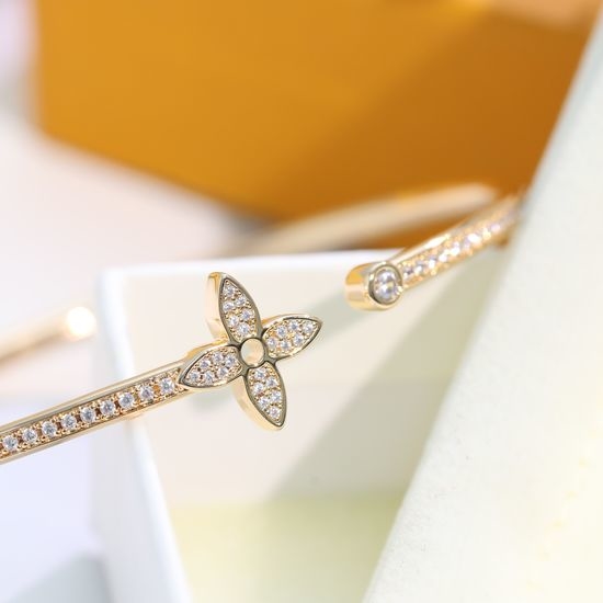 Louis Vuitton LV Diamond Inlaid Open Bangle