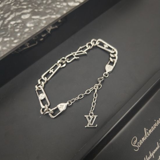 Louis Vuitton LV Interlocking Chain Bracelet Adjustable
