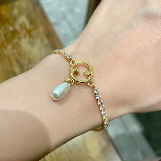Gucci Classic Retro Style Bracelet