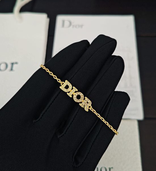 Christian Dior CD Full Diamond Letter Bracelet