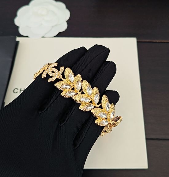 Chanel New Design Marquise Diamond Leaf Bracelet