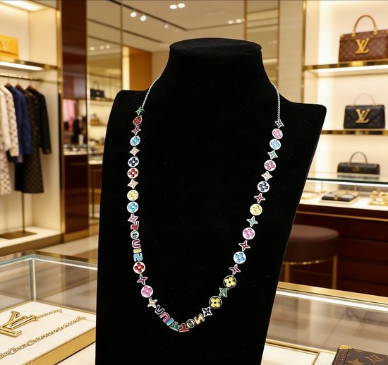 Louis Vuitton LV Crystal Inlaid Floral Beaded Necklace