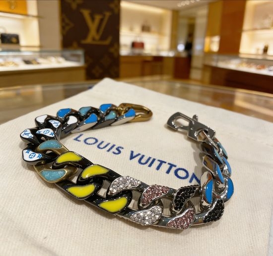 Louis Vuitton LV Colorful Thick Chain Bracelet Decorative Jewelry