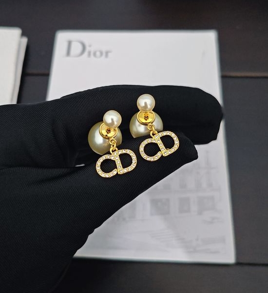 Christian Dior CD Light Gold Pearl Diamond Earrings Premium Brass Material