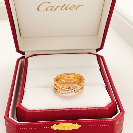 Cartier Rose Gold Rivet Inlaid Ring Elegant Jewelry