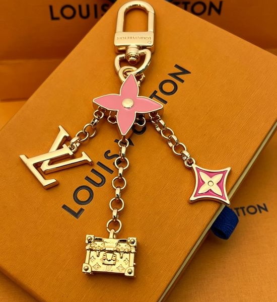Louis Vuitton LV Exquisite Monogram Pattern Bag Pendant Keychain