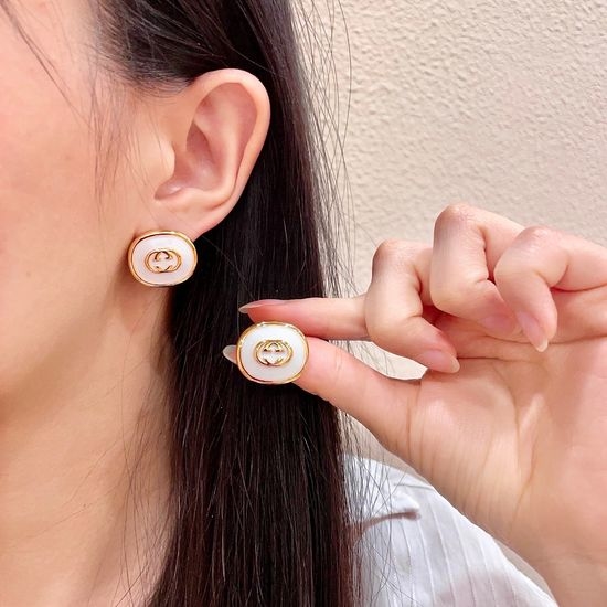 Gucci Classic Simple Minimalist Stud Earrings