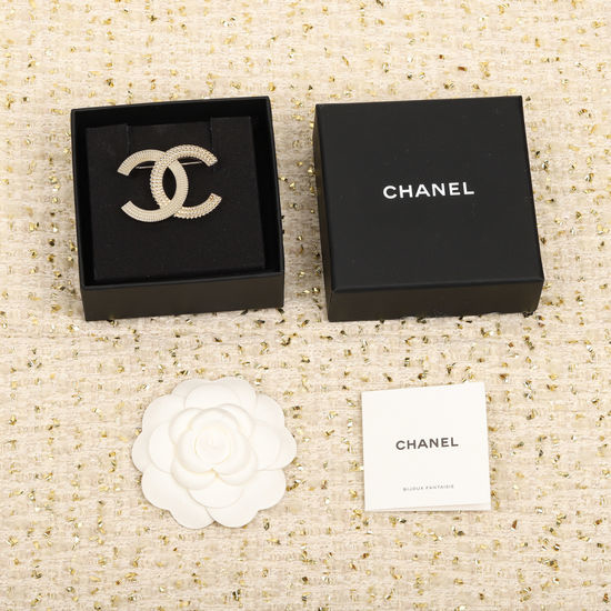 Chanel Elegant Brooch for Daily Wear High Quality