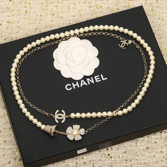 Chanel Rhinestone Pearl Sweater Chain