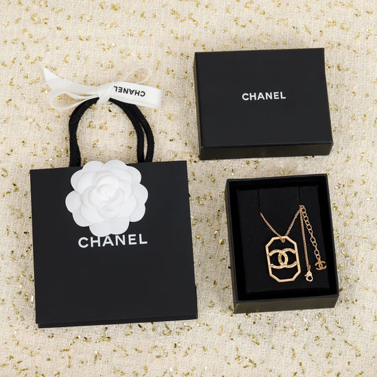 Chanel Timeless Vintage Jewelry Classic Retro Accessory