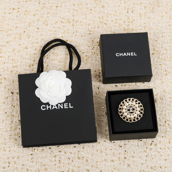 Chanel Classic Letter Brooch with Premium Pearls