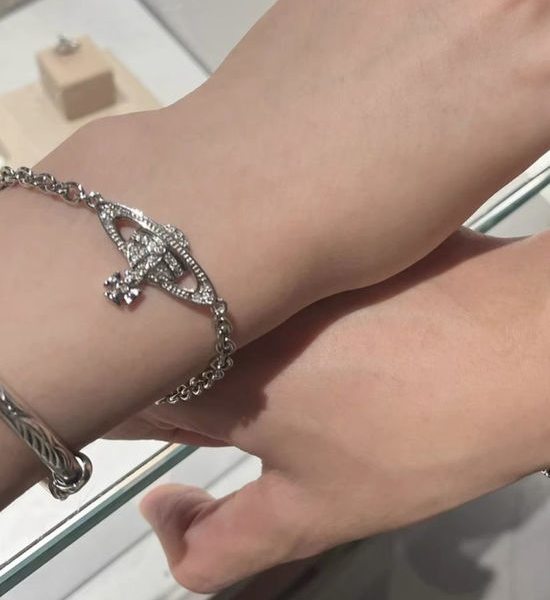 Vivienne Westhood Saturn Diamond Inlaid Bracelet