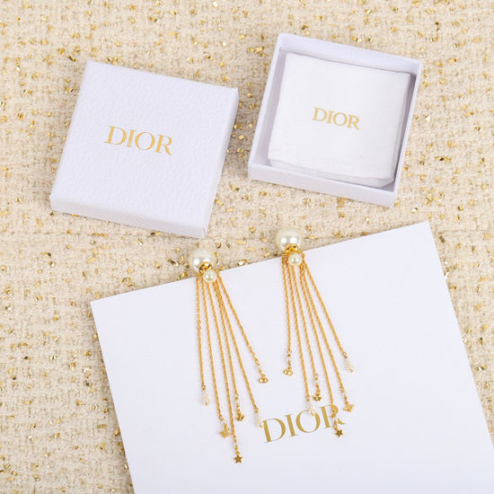 Van Cleef & Arpels VCA Tassel Pearl Earrings