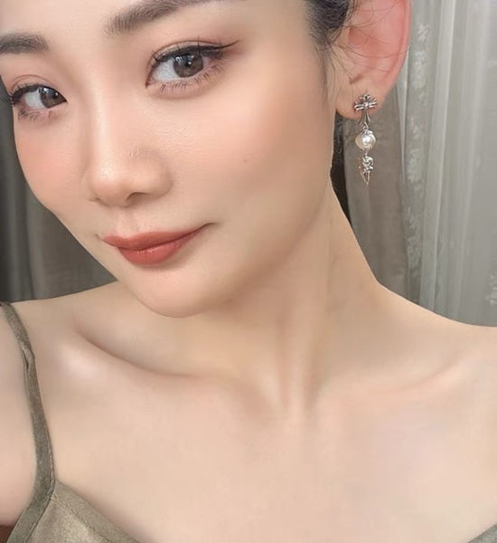 Chrome Hearts Elegant Exquisitely Carved Earrings