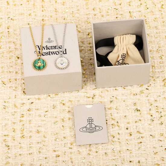 Vivienne Westhood Classic Saturn Pendant Necklace With Rhinestones
