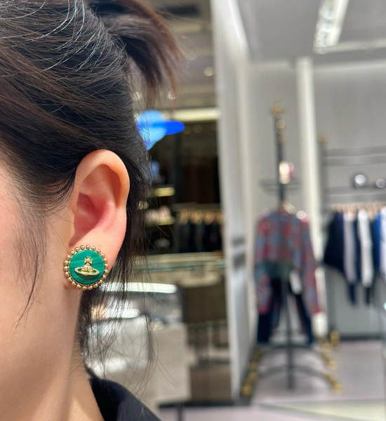Vivienne Westhood Saturn Stud Earrings Classic Jewelry