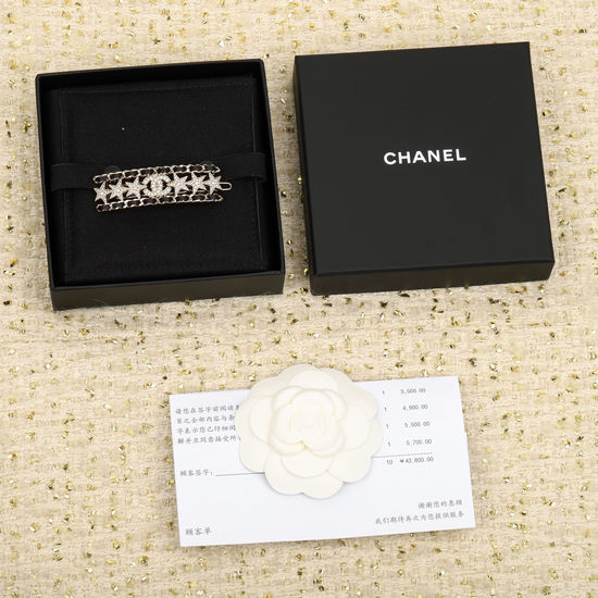 Chanel Rhinestone Pearl Leather Hair Clip Stylish