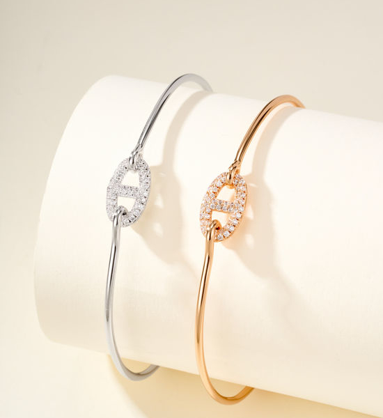 Hermes Pig Nose Shaped Elastic Bangle