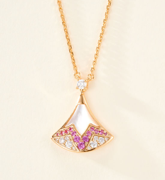 Bvlgari Elegant Fan Shape Romantic Pendant Necklace