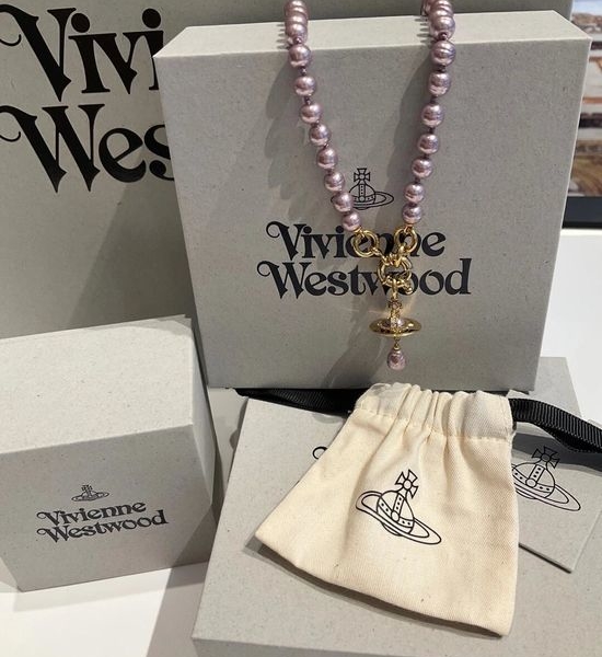 Vivienne Westhood Baroque Pearl Bracelet Necklace Set
