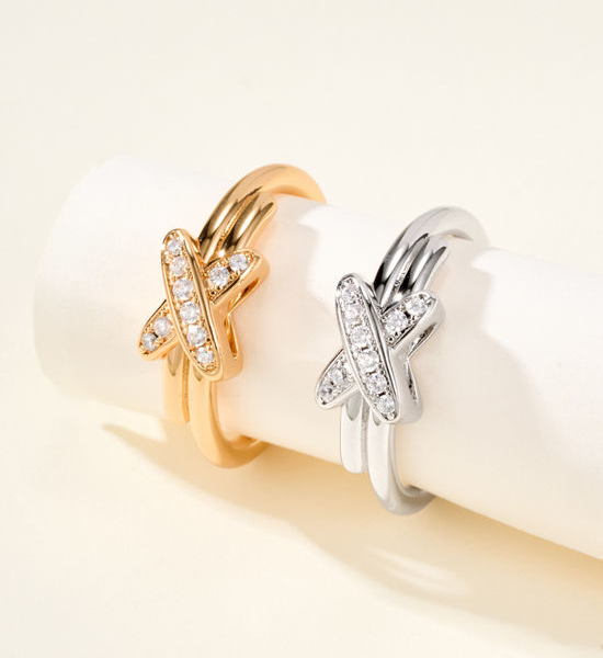 Chaumet Diamond Inlaid Cross Pattern Ring
