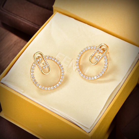 Fendi Delicate Logo Earrings For Daily Wear