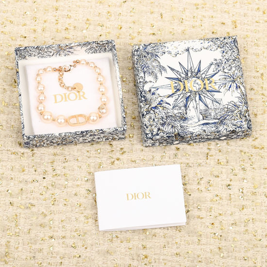 Christian Dior CD Pearl Choker With Honeycomb Accessories