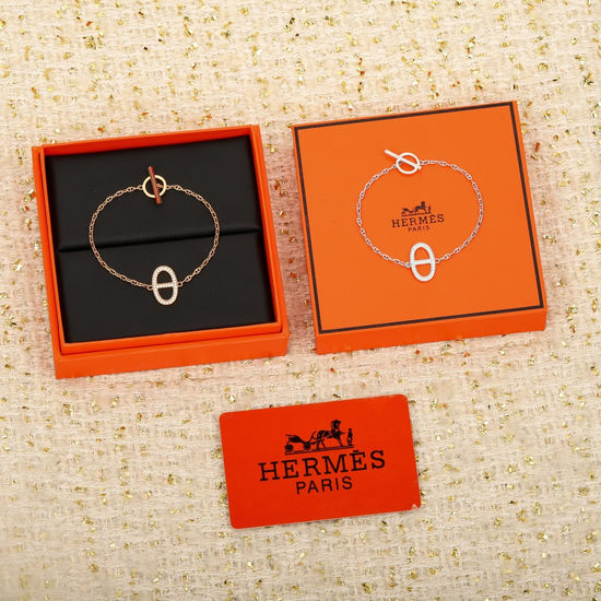 Hermes Classic Iconic Bracelet Easy To Match