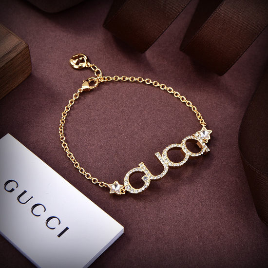 Gucci Delicate Fashion Bracelet With Clear Detail
