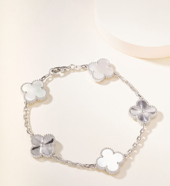 Van Cleef & Arpels VCA Mother of Pearl Five Flower Bracelet White Gold