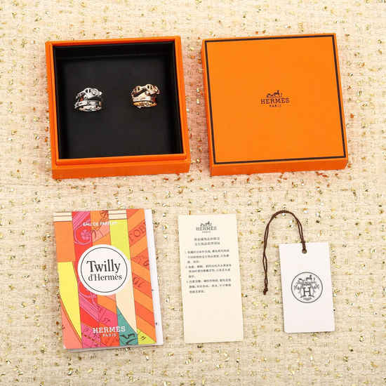 Hermes Classic Pig Nose Design Stackable Ring