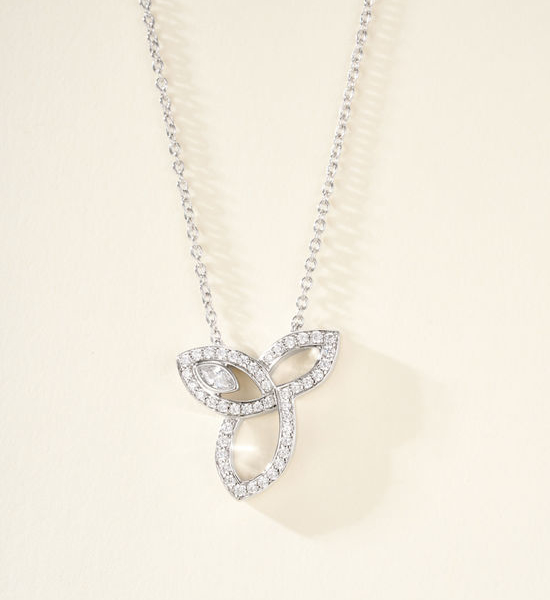 Harry Winston Lily Shape Diamond Pendant Necklace