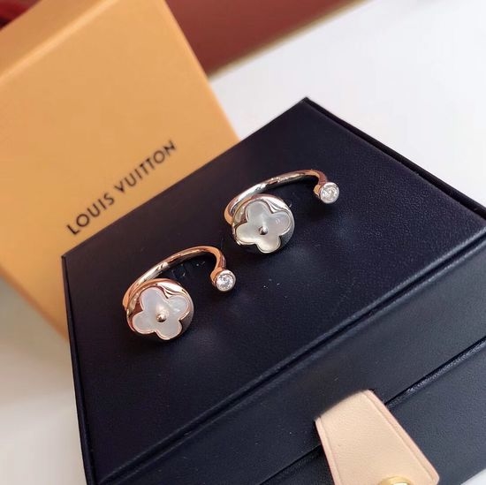 Louis Vuitton LV Clover Mother of Pearl Stud Earrings