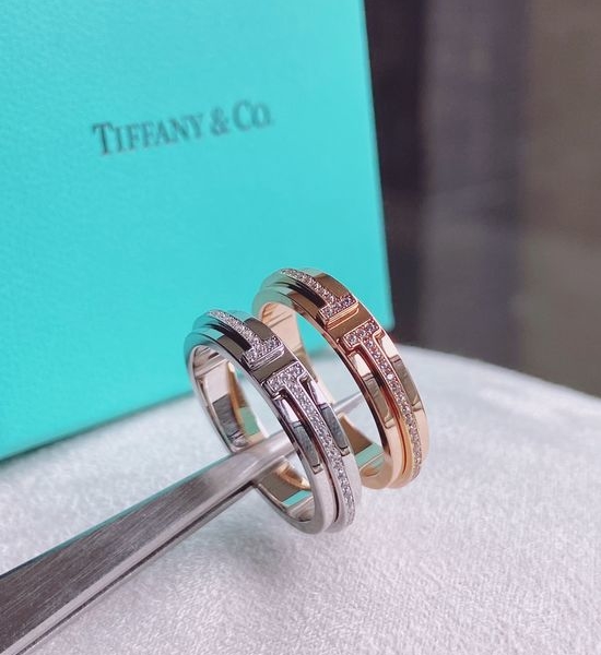 Chanel Diamond-Embellished Narrow Ring with CNC Craftsmanship